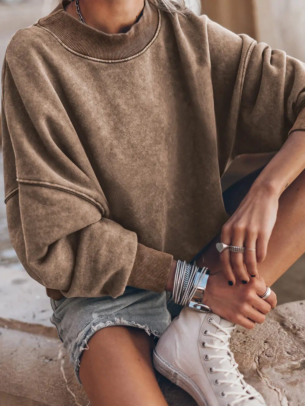 Women’S Washed Drop Shoulder Crewneck